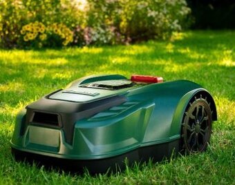 Robotická sekačka 500 m2 Parkside