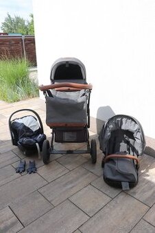 Kombinovaný kočárek Roan Bloom