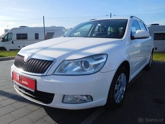 Škoda Octavia Combi 2.0 TDi Elegance, 103 kW, Klima