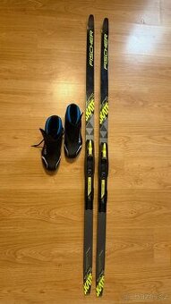 Dětské boty na běžky Fischer, boty Salomon vel. 38 2/3