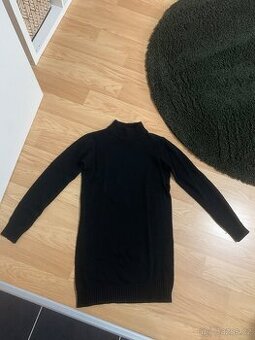 Dámský svetr dlouhý