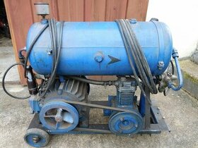 Prodám kompresor - 1