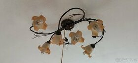 Lustry a nástěnná světla