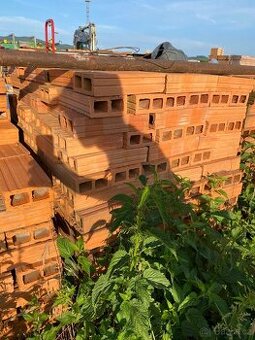 Cihla dutinová příčková Pk-CD 02 290x140x65