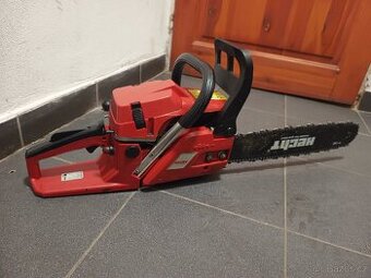 Málo použíta pila HECHT 51