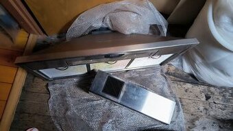 Electrolux nerezová digestoř 90cm