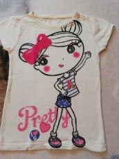 Triko s holčičkou vel. 3-4 roky.