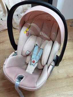 Cybex Cloud T i-size plus