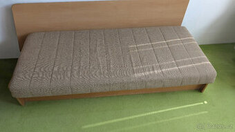 Válenda s úložným prostorem, zdarma