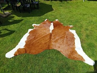 Hovězí kůže - koberec hnědý č.23