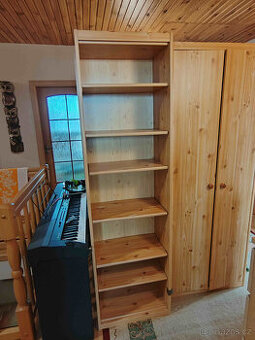 prodám skříně a postel