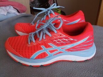 Tenisky ASICS vel. 39.