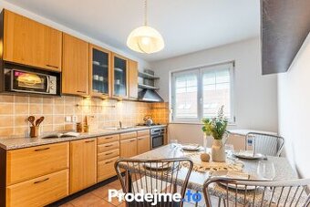 Prodej bytu 3+1, 95 m2 -  Znojmo, náměstí Svobody