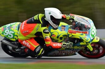 Aprilia RS 250 MK2 závodní moto kategorie 250 Open