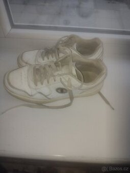 Bílé tenisky Champion