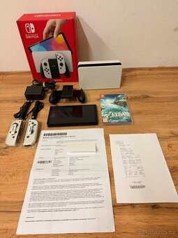 Nintendo Switch OLED model v záruce do 2.3.2028