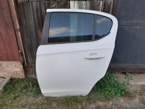 Opel Corsa E 2017 - levé zadní dveře kompletní