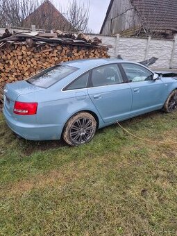 Audi A 6 2.7 Benzin Díly z havarovaného vozu