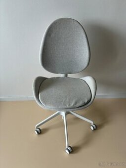 Kancelářská židle IKEA HATTEFJÄLL – výborný stav