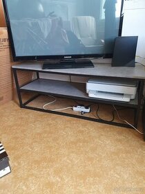 TV stolek - 1