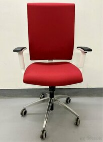 Nová kancelářská židle Interchair Jojo
