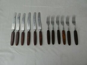 Staré příbory, nože a vidličky - 1