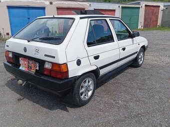 Škoda favorit 135 GLXi,  r.v. 1994