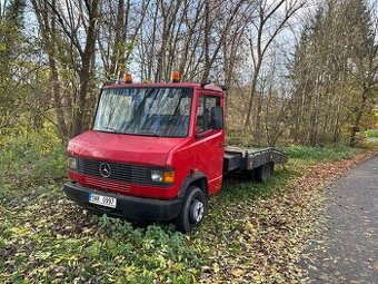 Odtahovka Mercedes