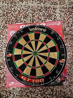 Profi terč Unicorn GT180 + šipky Phil Taylor