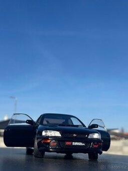 SUBARU zberatelsky model v mierke 1:18.