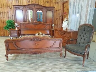 CHIPPENDALE LOŽNICE JAK NOVÁ VELMI DRAHÝ MODEL