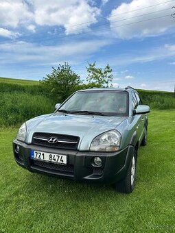 HYUNDAI TUSCON