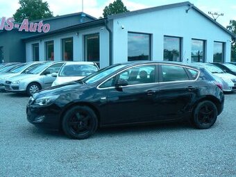 Opel Astra 1.4Turbo -2011
