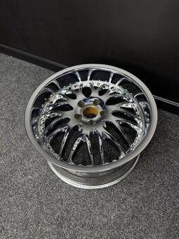 1ks alu kolo 19” na stolek / rezerva