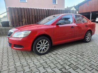 Škoda Octavia II facelift 1,6 TDI 77KW klima