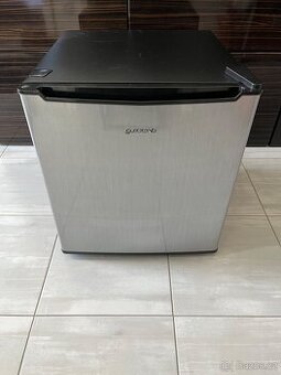 Mini lednička Guzzanti GZ-06B
