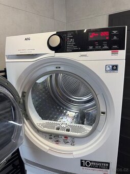 Susička AEG 8000 series Lavatherme Prosense