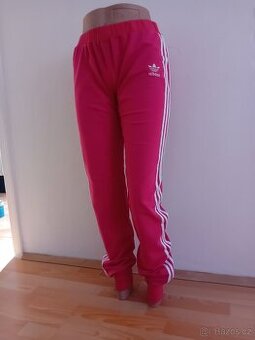 Tepláky Adidas
