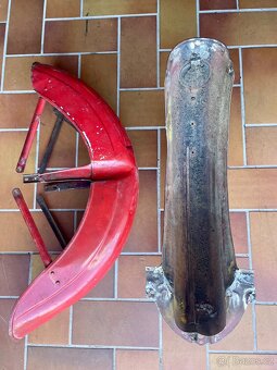 Jawa Půlbuben kryt, blatník, atd…