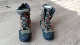 Prodám dětské teplé vysoké zimní boty Keen vel. EU 34
