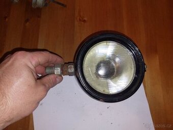 Přídavný reflektor - hledáček