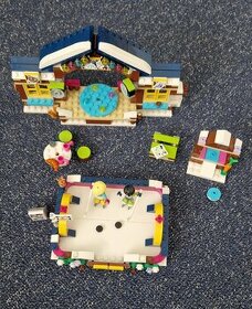 Lego Friends 41322 Kluziště v zimním středisku