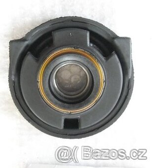 NISSAN KING CAB NAVARA : LOŽISKO ZADNÍHO KARDANU