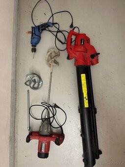 Рабovní nářadí – 1000 Kč za vše. Míchačka, vrtačka, fukar, v