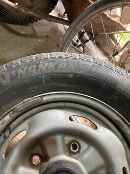 Celoroční pneumatika Nankang - 1
