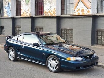 Ford Mustang GT, 5.0l V8 160kW, 1993, manuál