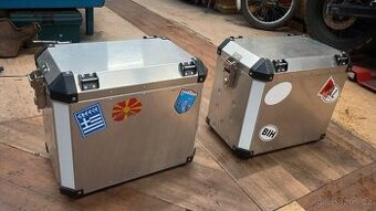 Boční hliníkové kufry