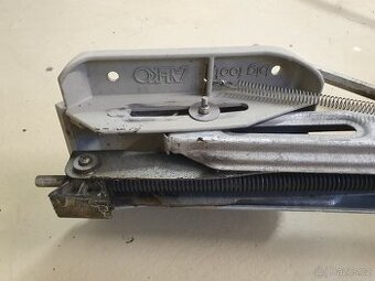 Stabilizační nohy s big foot ALKO pro karavan