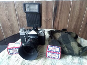 Prodám fotoaparát ZENIT-E