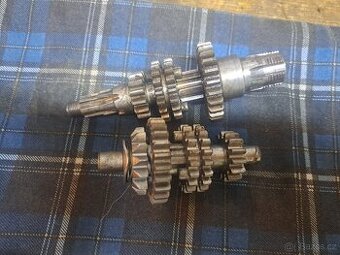 Jawa 50 550 555 pařez - Převodovka